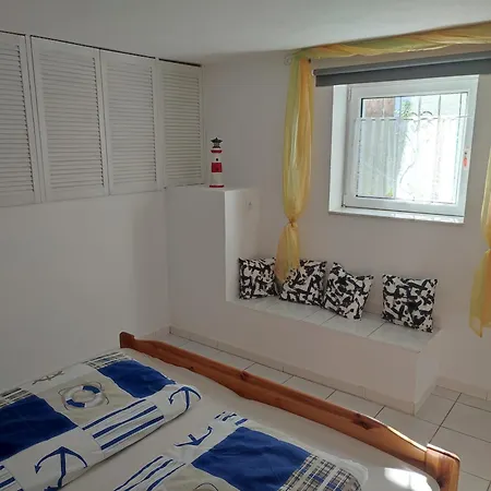 Apartment Holiday1 *